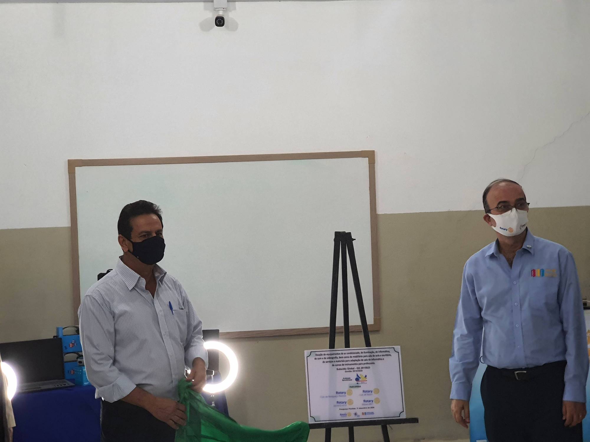 Sr Lahude Roumanos Dib, presidente da Associação Projeto CARA e GD 20-21 Nestor S.Amarilho-D.4510