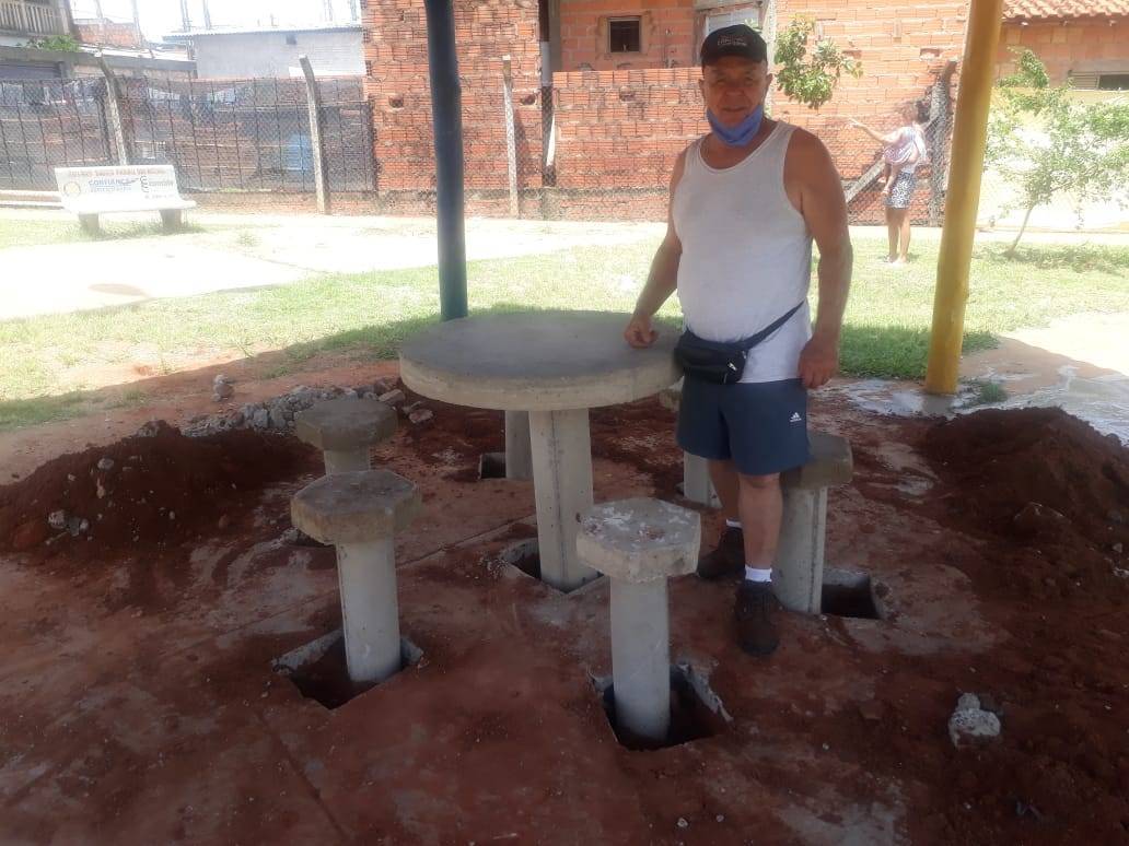Nosso Coordenador de Projetos Humanitários, Adalberto Dias Santiago, finalizando obra NRDC- Jardim Niceia-BAURU 