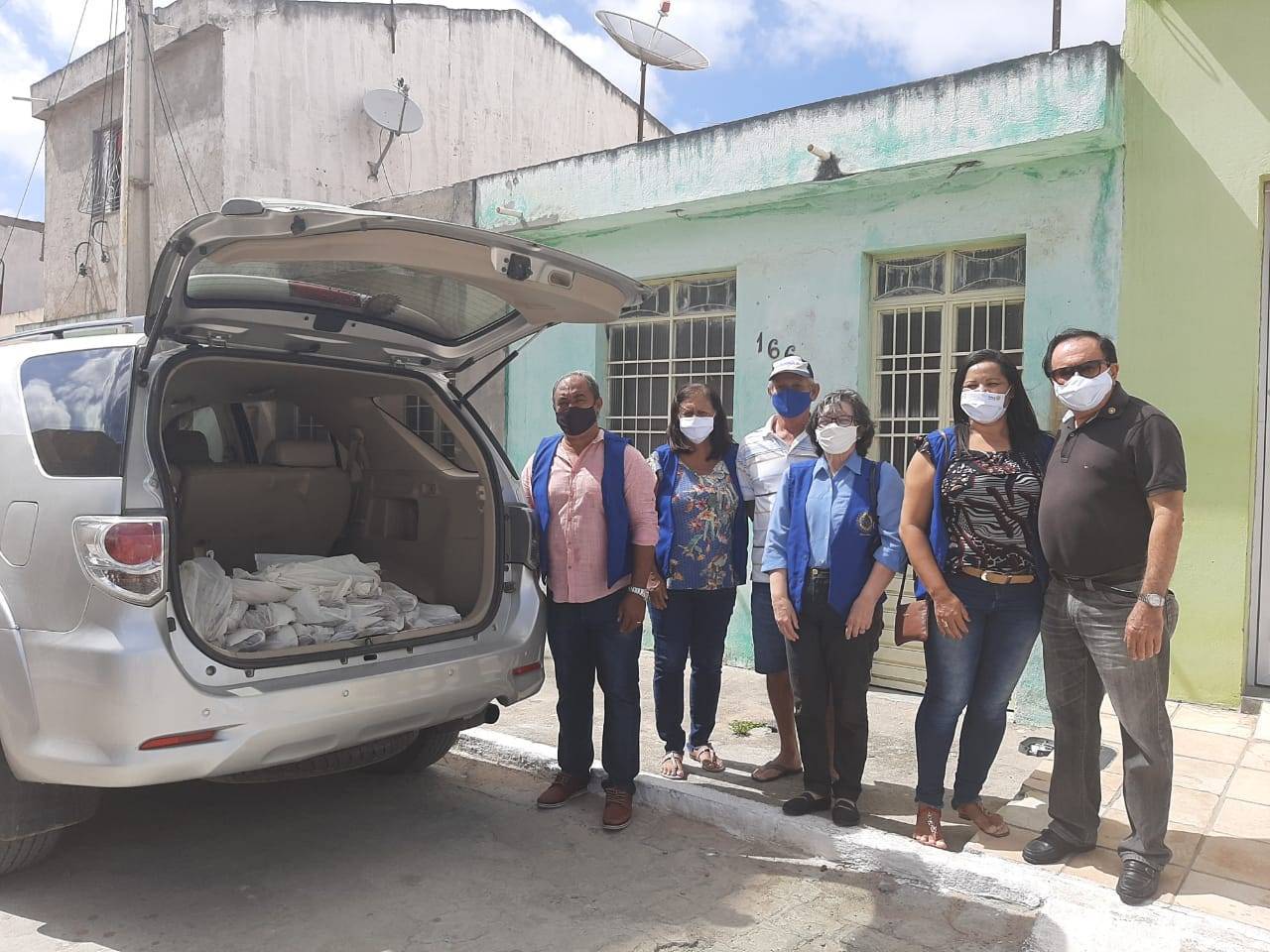 Entrega dos peixes na comunidade São José - COHAB III