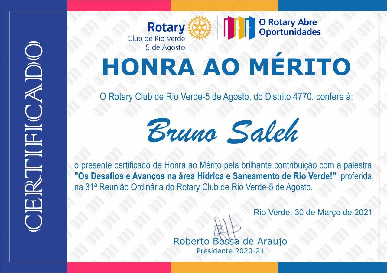Rotary Club de Rio Verde 5 de Agosto homenageia palestrante Bruno Saleh