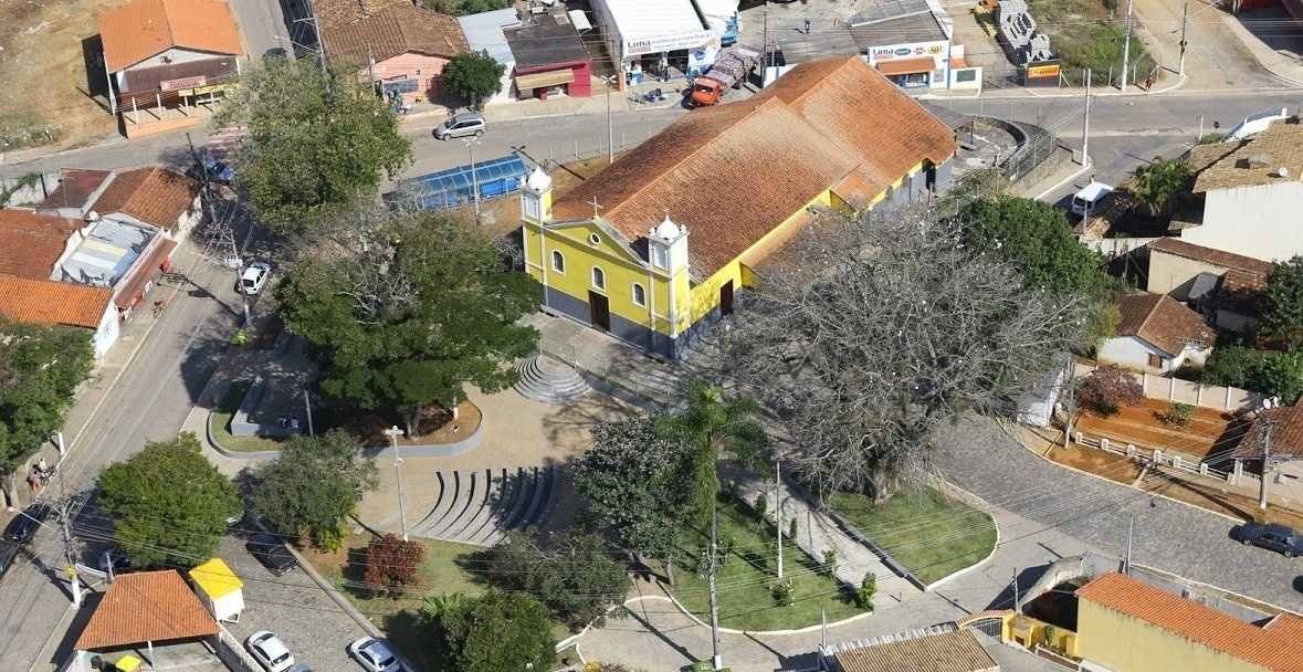 Igreja de Nossa Senhora D'Ajuda, em Caçapava Velha - Célula Mater.