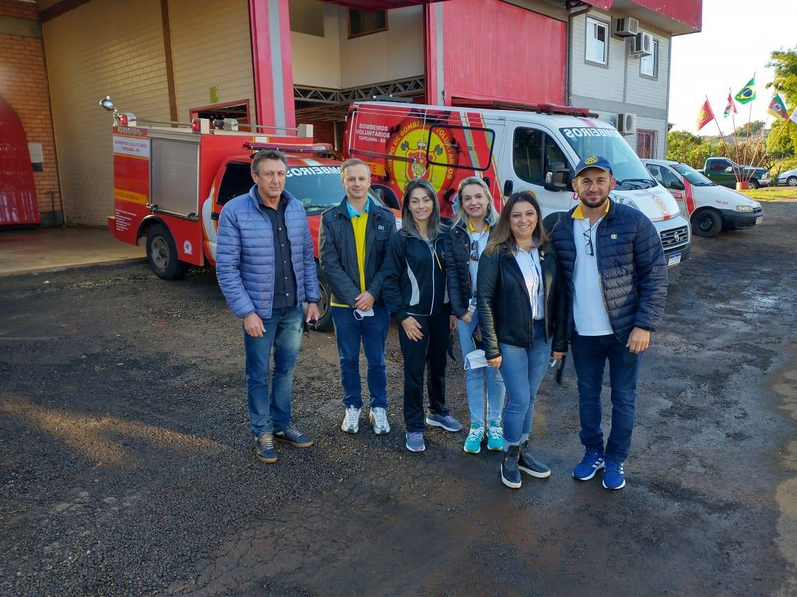 Arrecadação de doação ao Bombeiros Voluntarios.