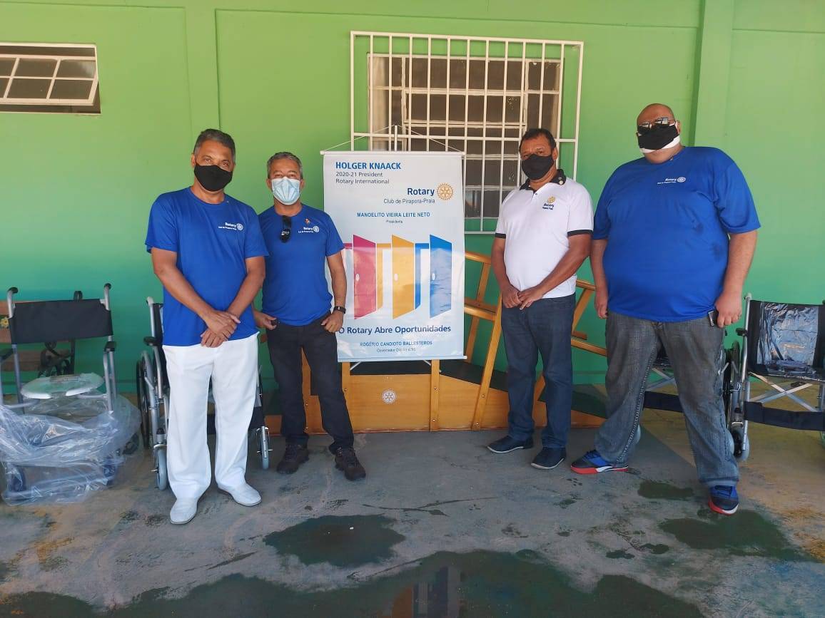 Equipamentos doados para APAE- Pirapora por meio de projeto de Subsídio Distrital 