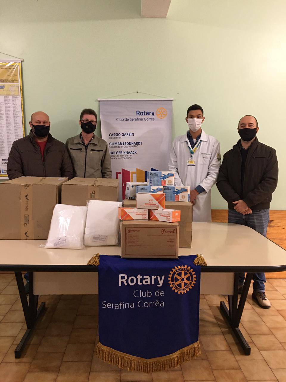 Rotarianos Edelírio Cezar Vidmar, Rogério Reolon e Cassio Garbin