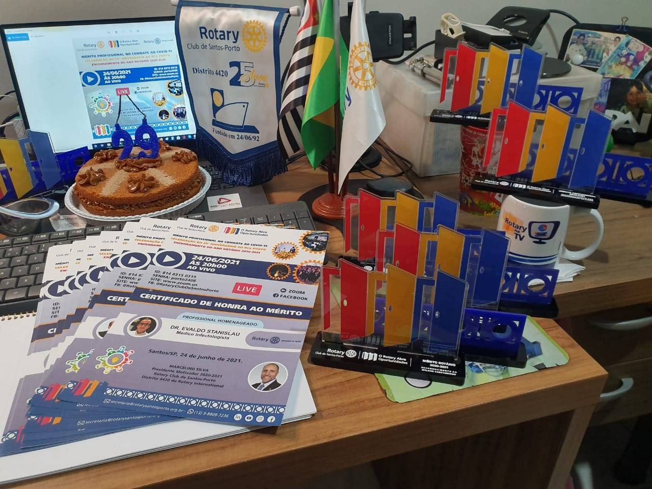 Além dos homenageados, o evento contou com a presença de membros do Colégio de Governadores do Distrito 4420 do Rotary International, rotarianos e convidados