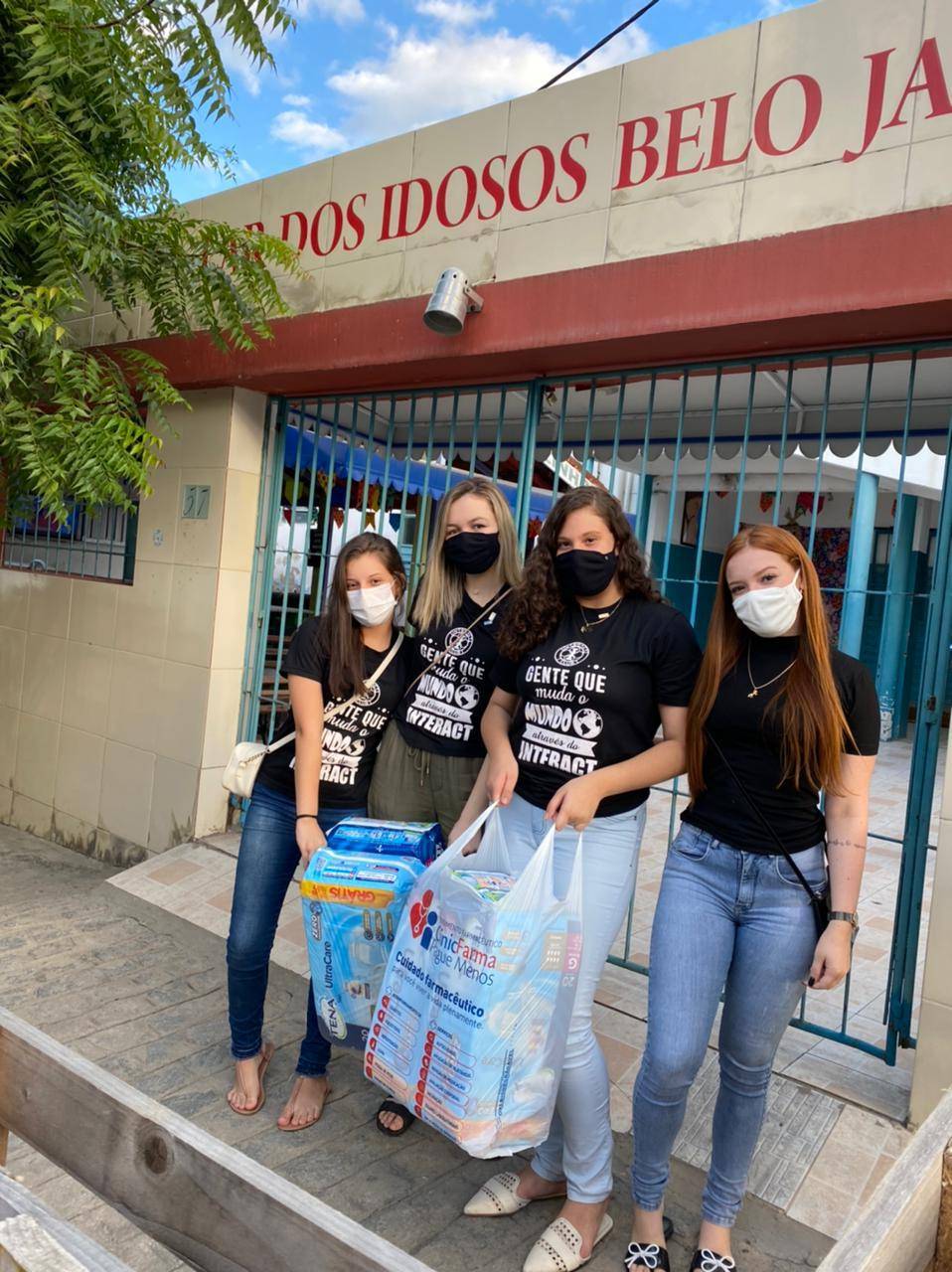Interact em Ação: Doação de Fraldas Geriátricas