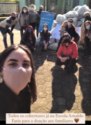 Companheiras do Pampa, diretora Marta e professores da Escola