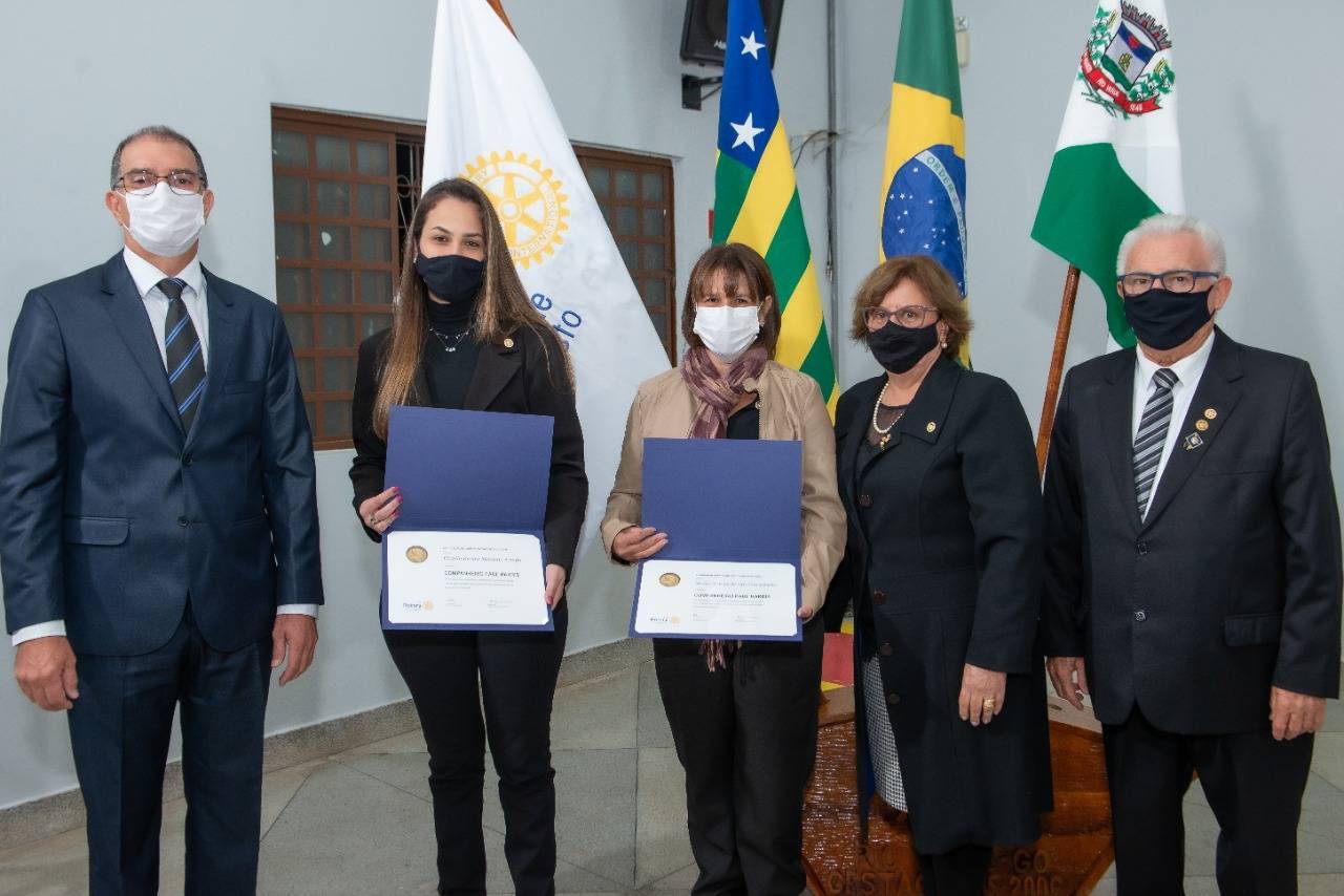 ENTREGA DE 10 TÍTULOS PAUL HARRIS NO ROTARY 5 DE AGOSTO