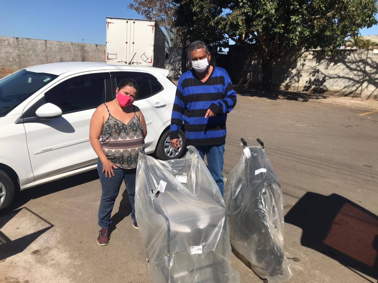 R.C AMERICANA  INTEGRAÇÃO envia cadeiras de rodas para Barretos
