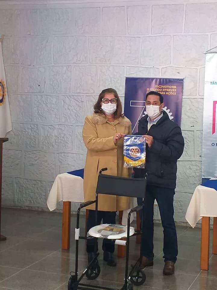 doação de cadeira de banho