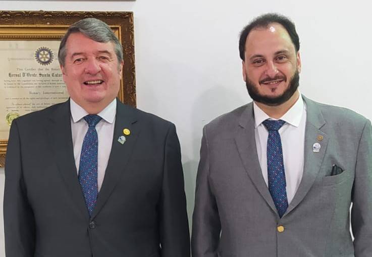 Ivan Roberto Gilioli, governador Distrito 4740, e Bruno Padilha, governador Distrito 4652