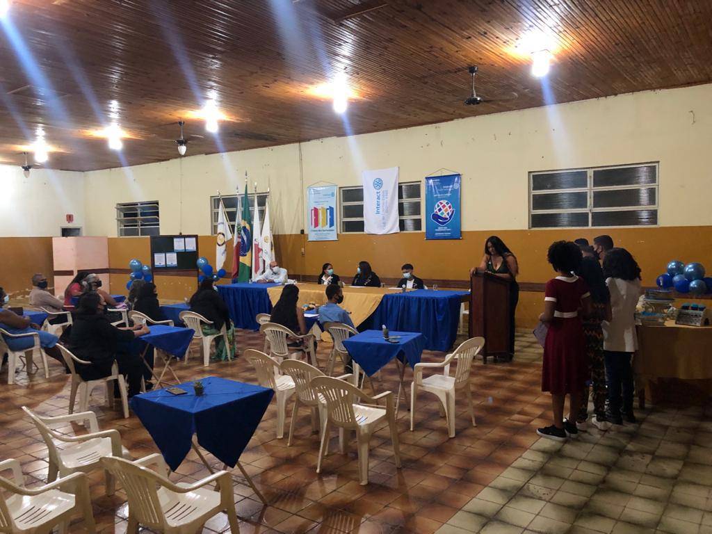 No dia 07 de agosto o Interact Club de Capitão Enéas realizou a posse do seu Conselho Diretor e novos associados do clube.