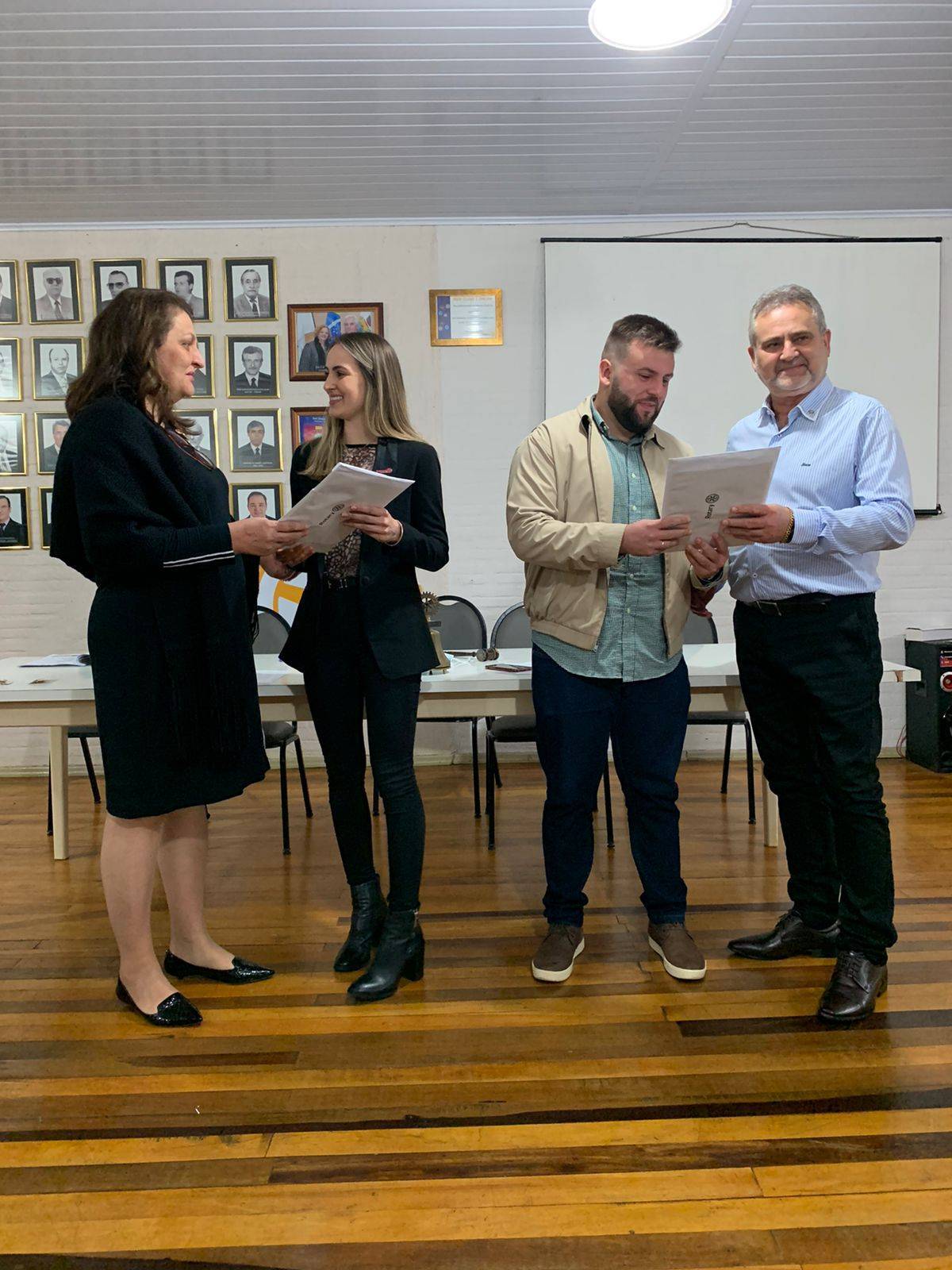 Dois novos companheiros!