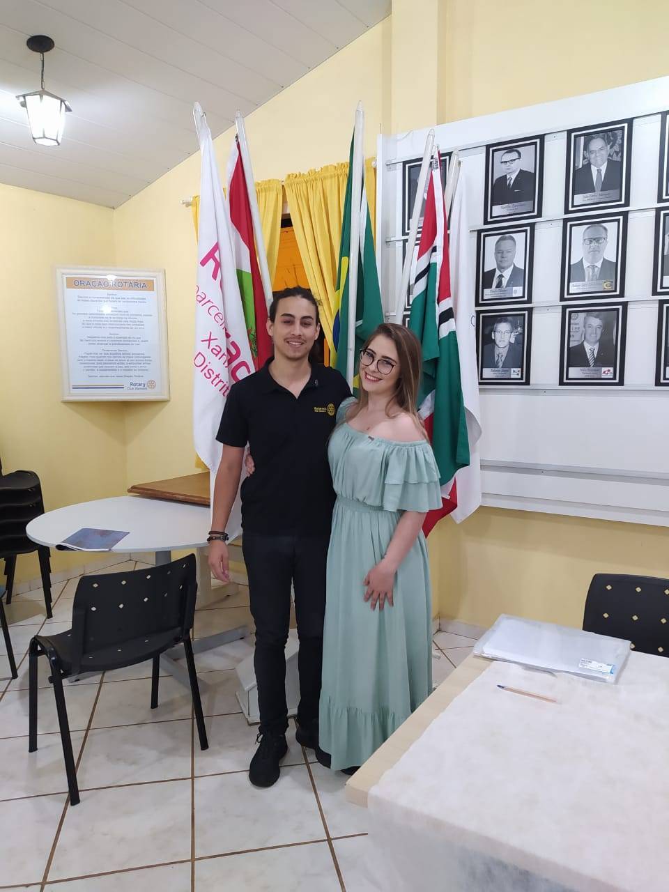 Presidente João Rigatti e companheira Kamilla Eduarda.