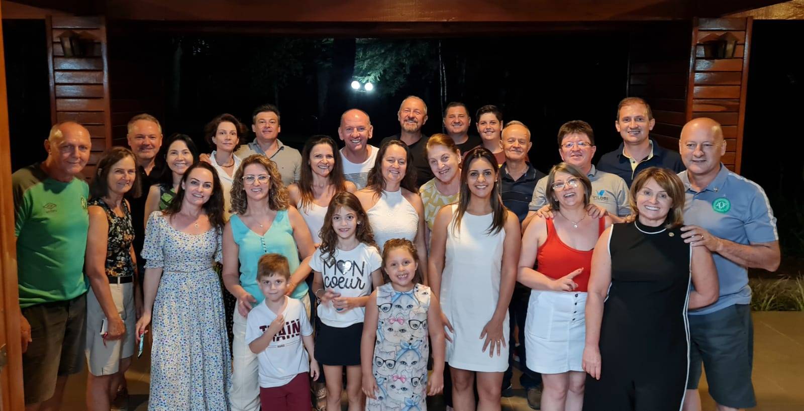 Companheiros presentes