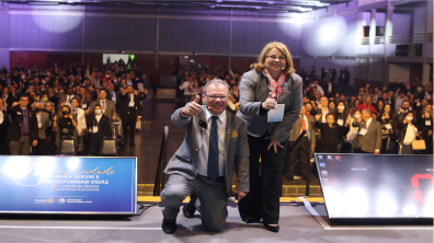 CONFERÊNCIA DA POSITIVIDADE PARA SERVIR E TRANSFORMAR VIDAS - 3 DIAS DE MUITO COMPANHEIRISMO
