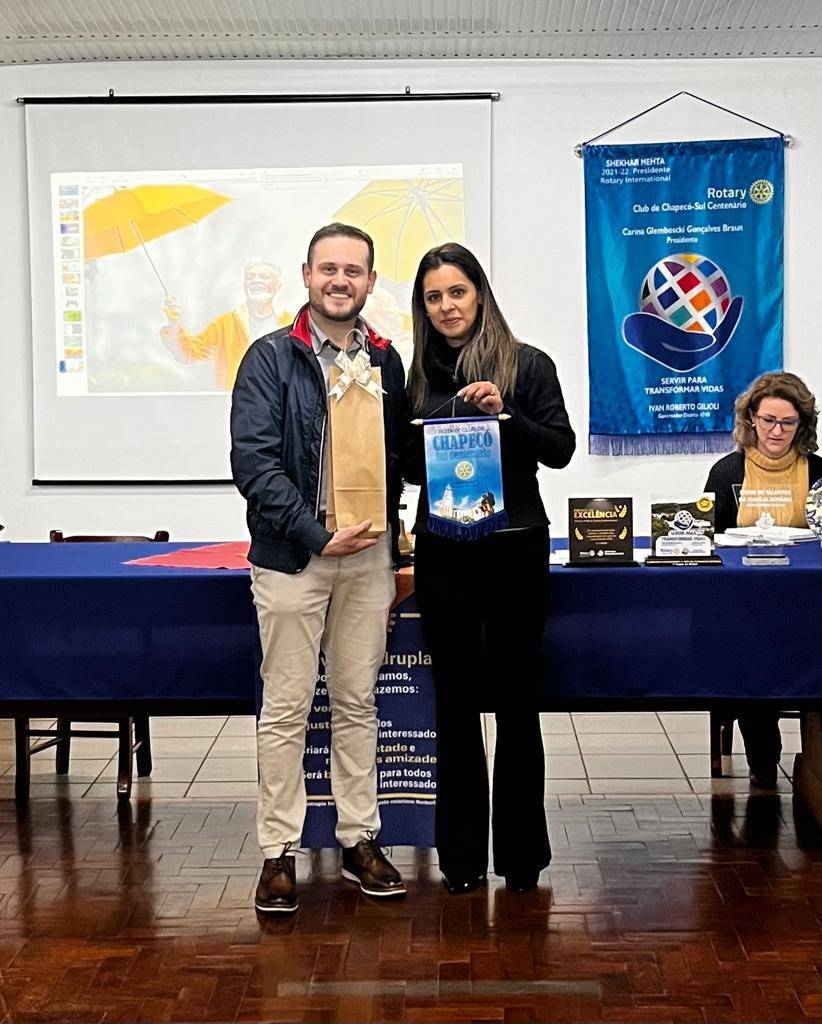 Presidente e companheiro convidado