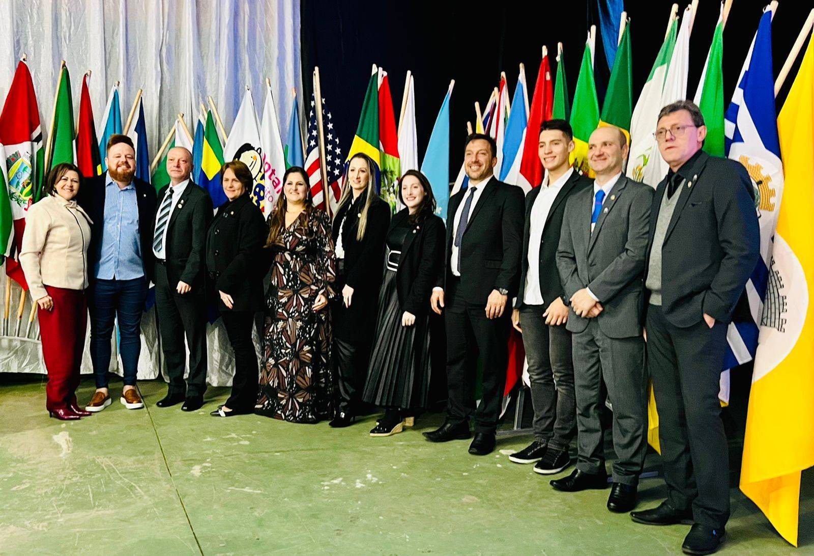 Companheiros do Rotary e do Rotaract Club de Chapecó São Cristóvão, como também da Casa da Amizade