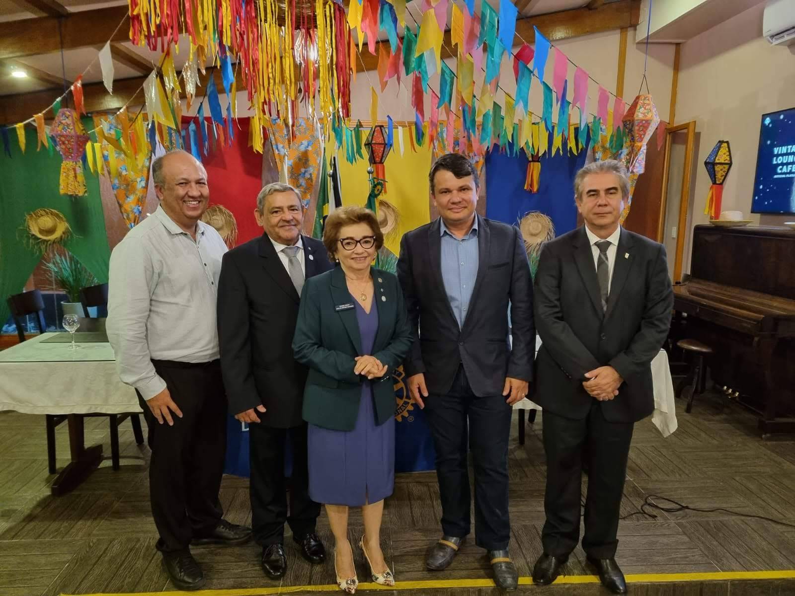 Visita ao RC Campina Grande Oeste