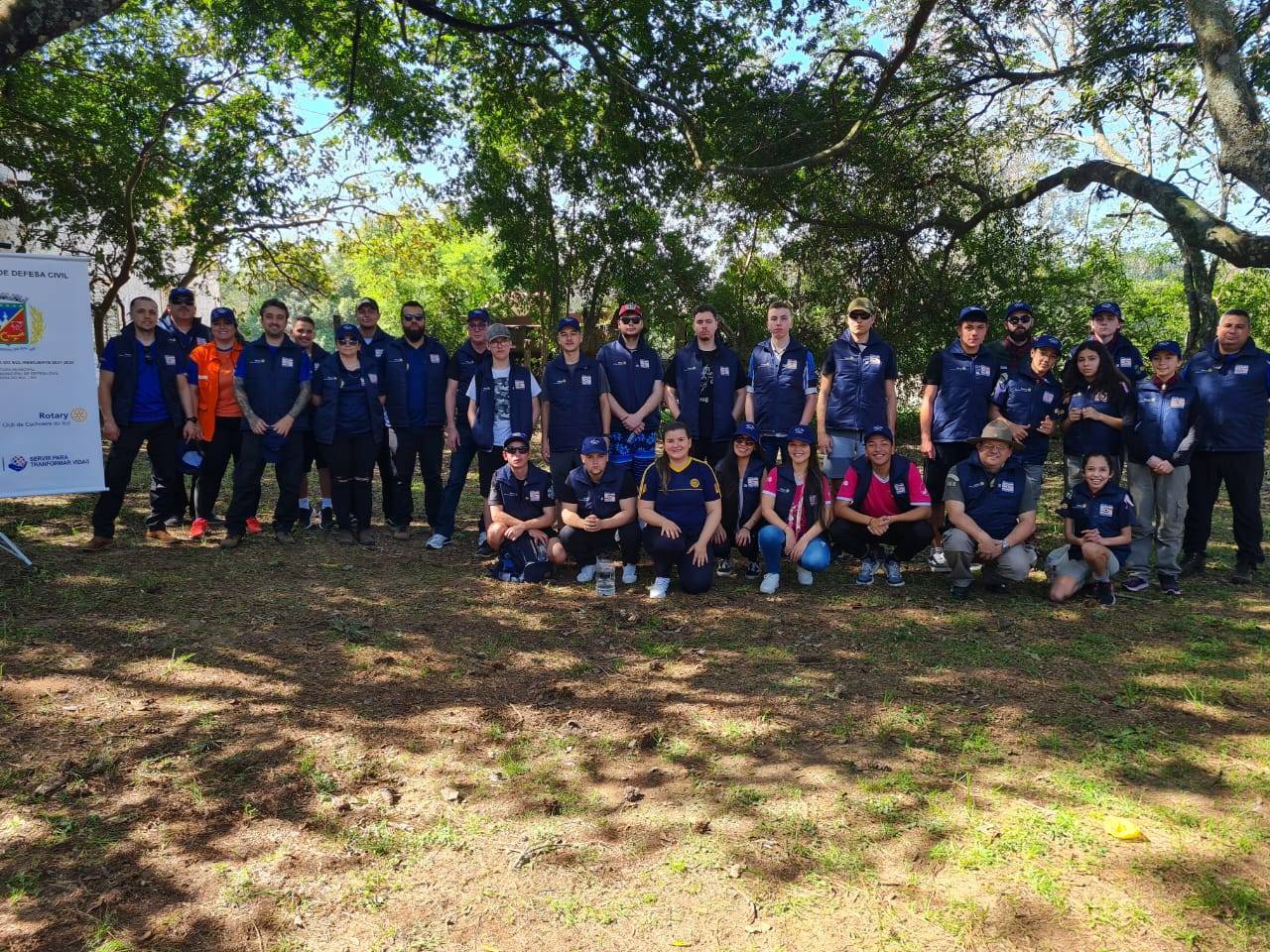 Início da Atividade que contou com técnicos da Defesa Civil, Rotarianos e Agentes Mirins