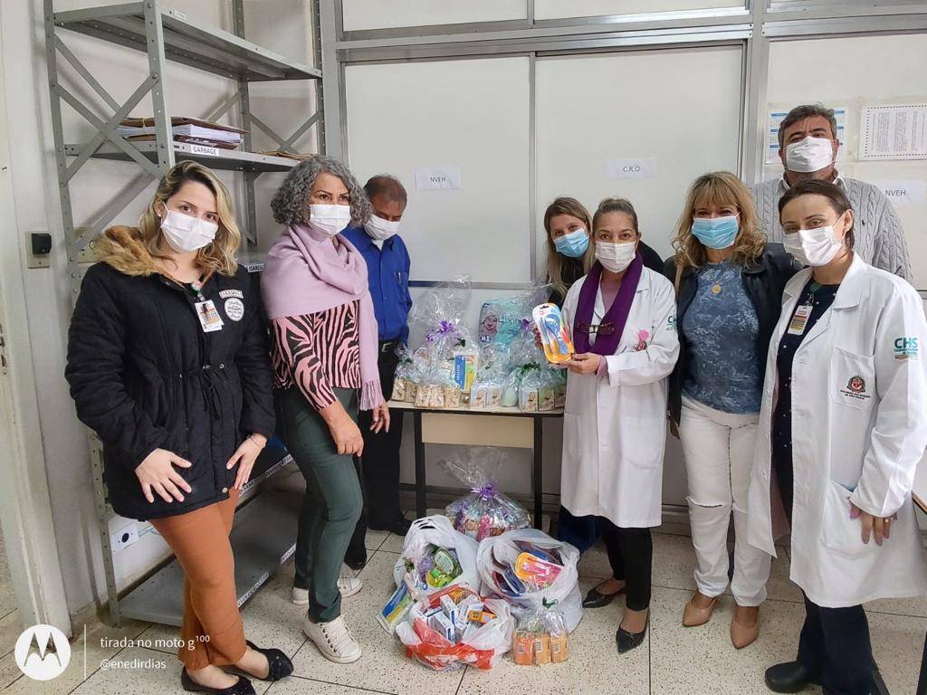entrega de 180 itens ao CHS