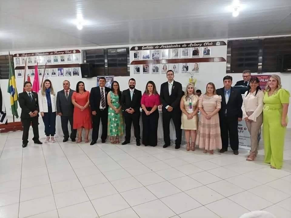 Na noite deste sabado 07 de Outubro o Rotary Club de General Salgado em Jantar Festivo deu se posse a 3 novos integrantes 