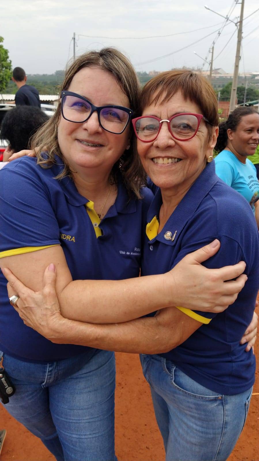 ROTARY CLUB RONDONÓPOLIS, ROTARY CLUB RONDONÓPOLIS COMUNIDADE E INTERACT CLUB RONDONÓPOLIS TIRADENTES FAZEM AS CRIANÇAS SORRIREM NO SEU DIA.