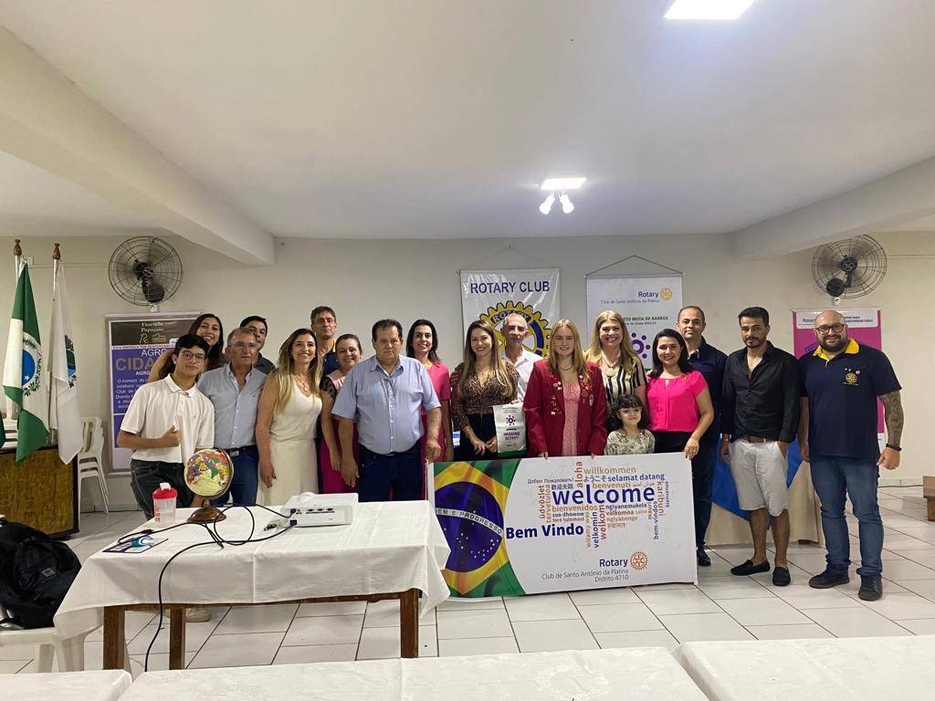 Recepção - Willow James, intercambista Canadense.