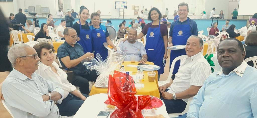 Rotarianos voluntários