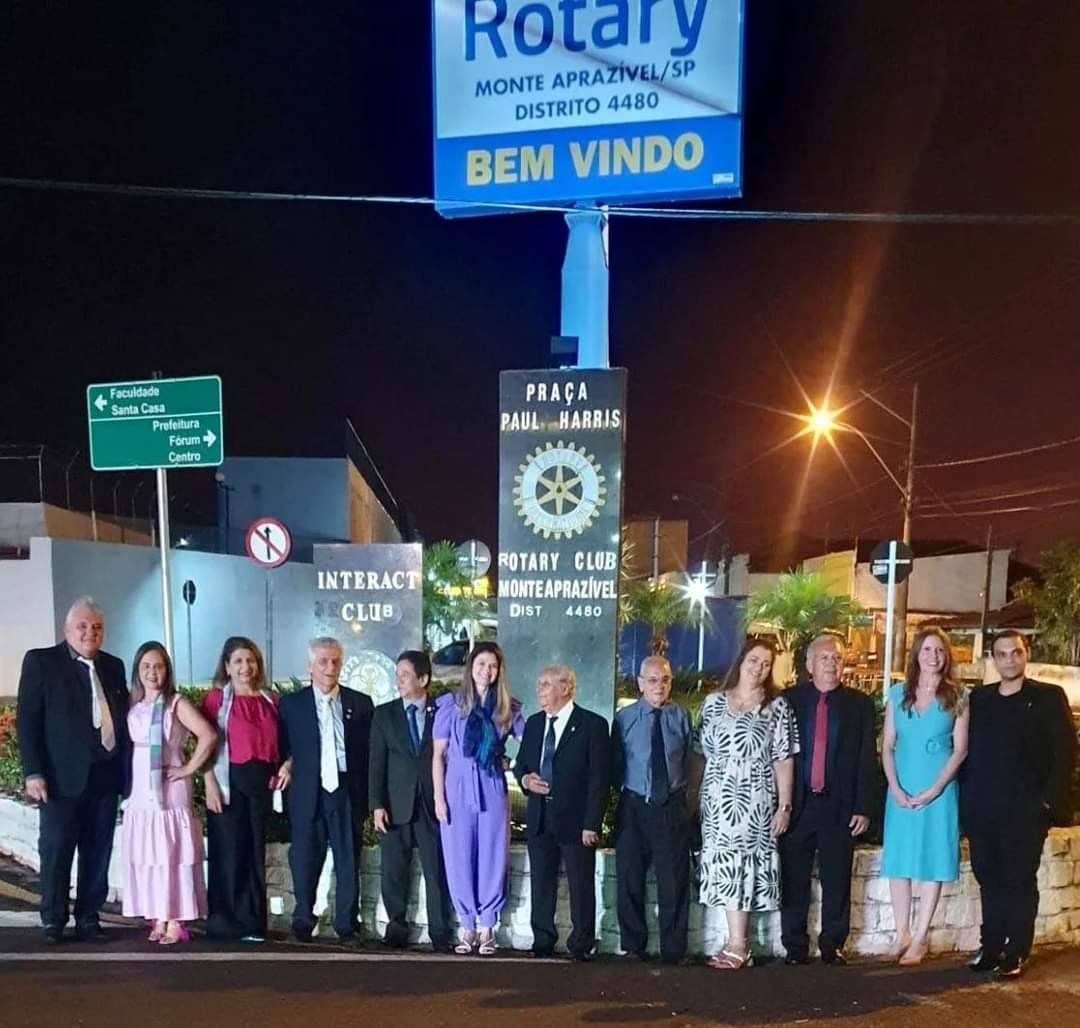 A Gov. Assistente Cláudia e seu esposo Lelo Maset acompanharam a Visita Oficial do Gov. Gerson e sua esposa Rosângela no Rotary Club de Monte Aprazível.