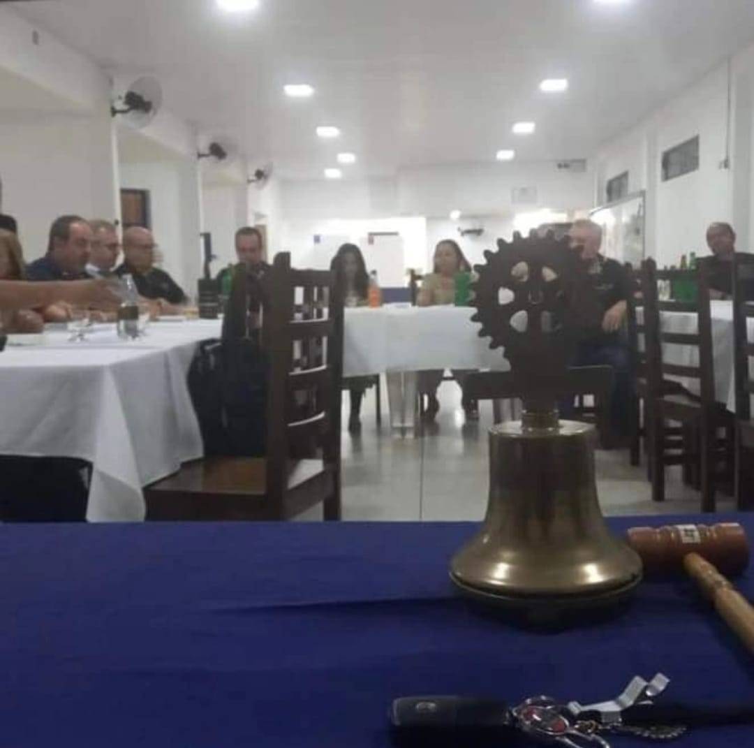 Governador Assistente Maurício Tamura visita o Rotary Club de Jahu Leste