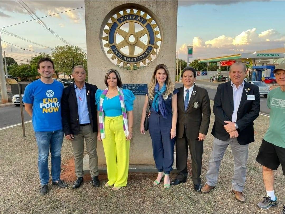 Rotary e Rotaract Club de Olímpia recebem visita oficial do Casal Governador