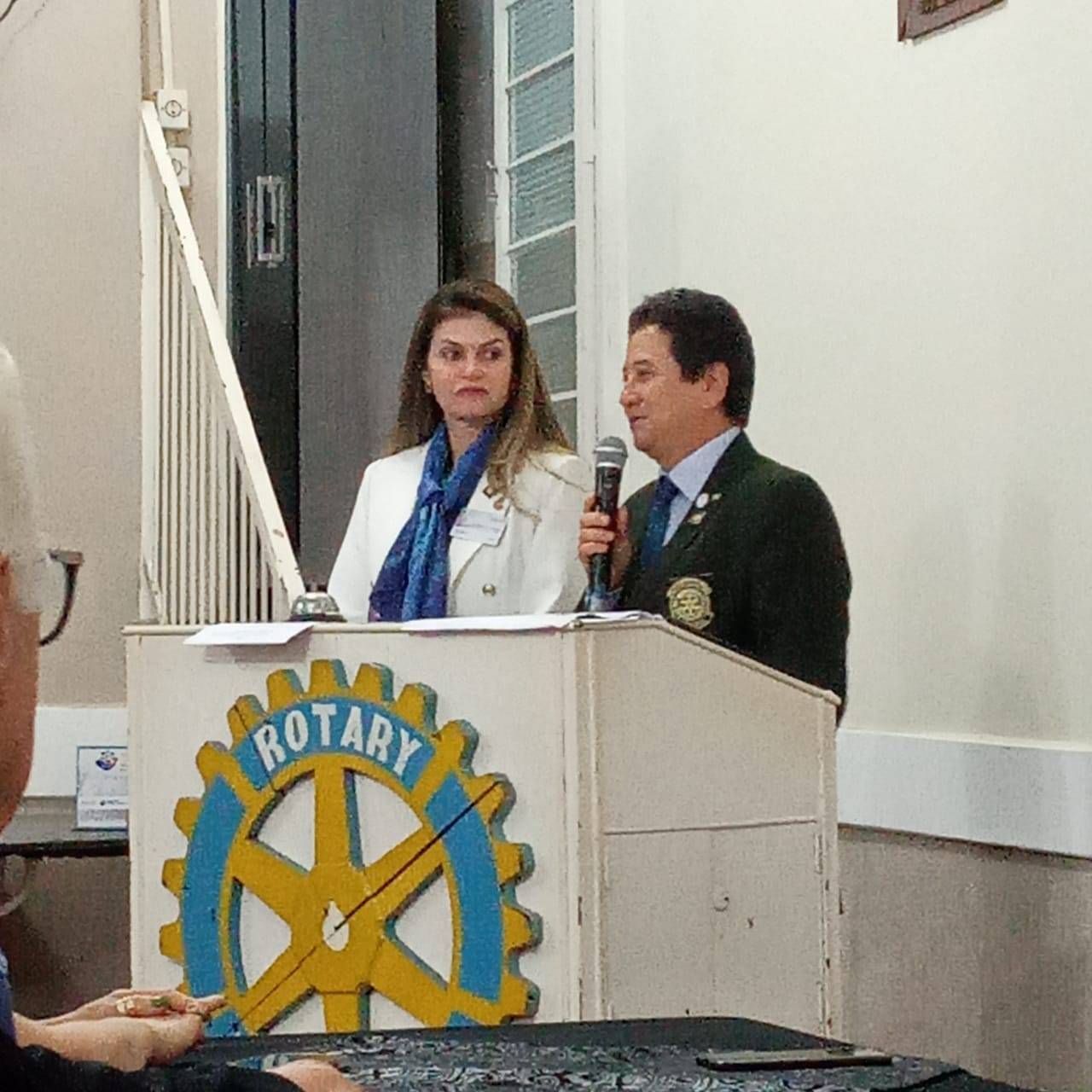 Rotary Club de Pindorama recebe visita do casal Governador Gerson e Rosângela Januário