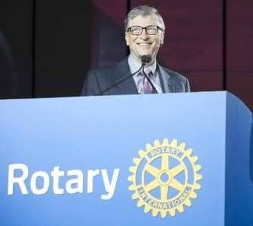 Feliz Aniversário Bill Gates!