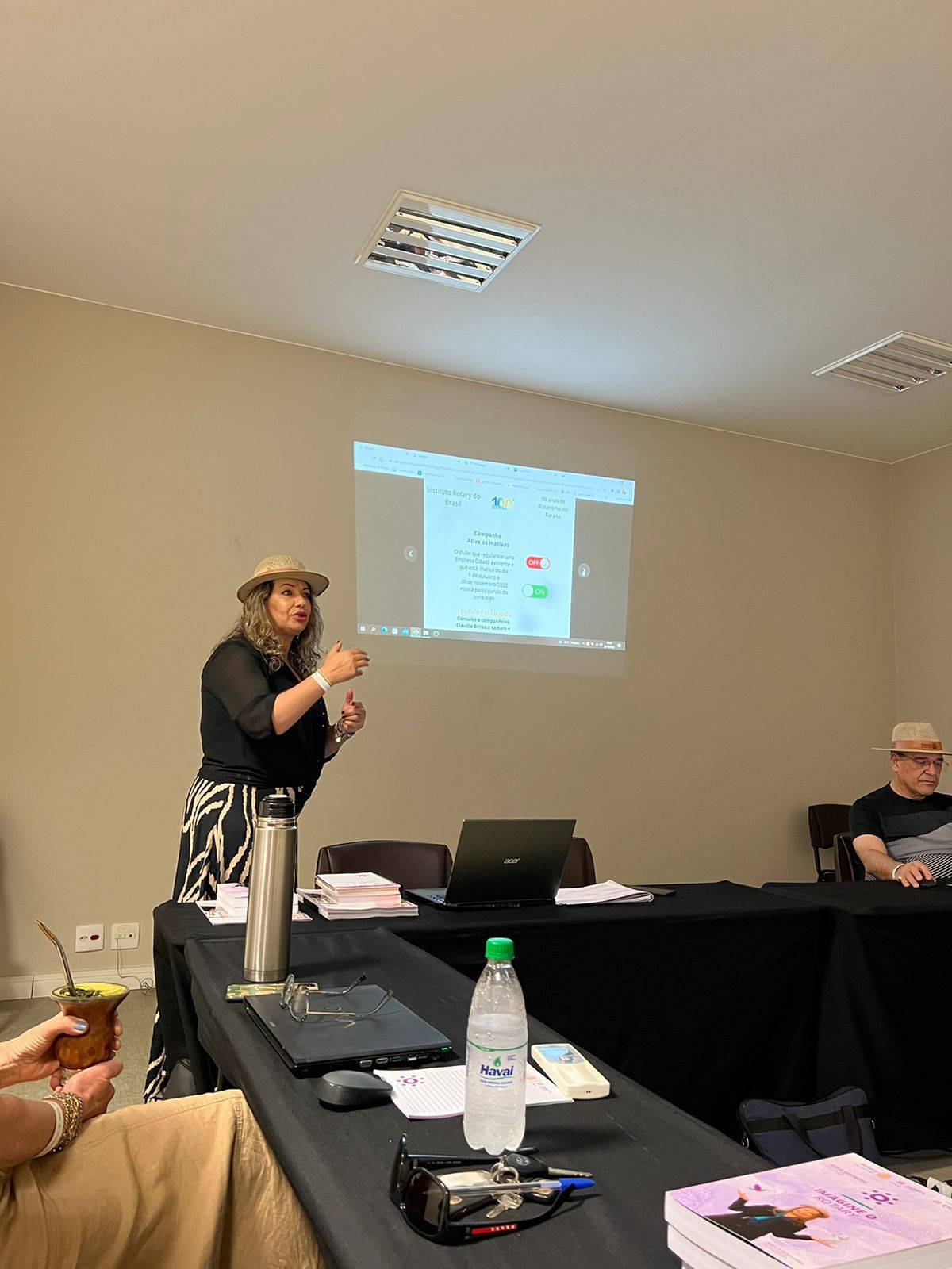 Governadora Ane Cristine Gomes da Silva Cavali