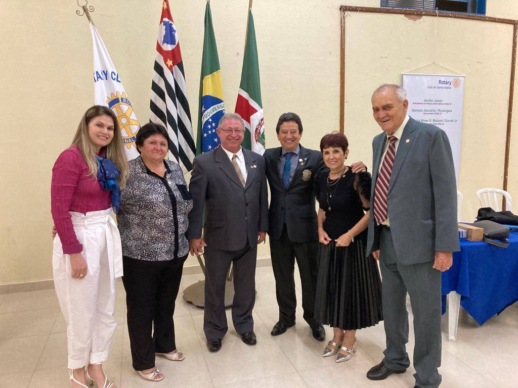 No dia  31 de outubro, o Gov. Gerson  Januário do Distrito 4480 e a Coordenadora das Casas da Amizade Rosângela, realizaram visita oficial ao RC de Santa Adélia. 