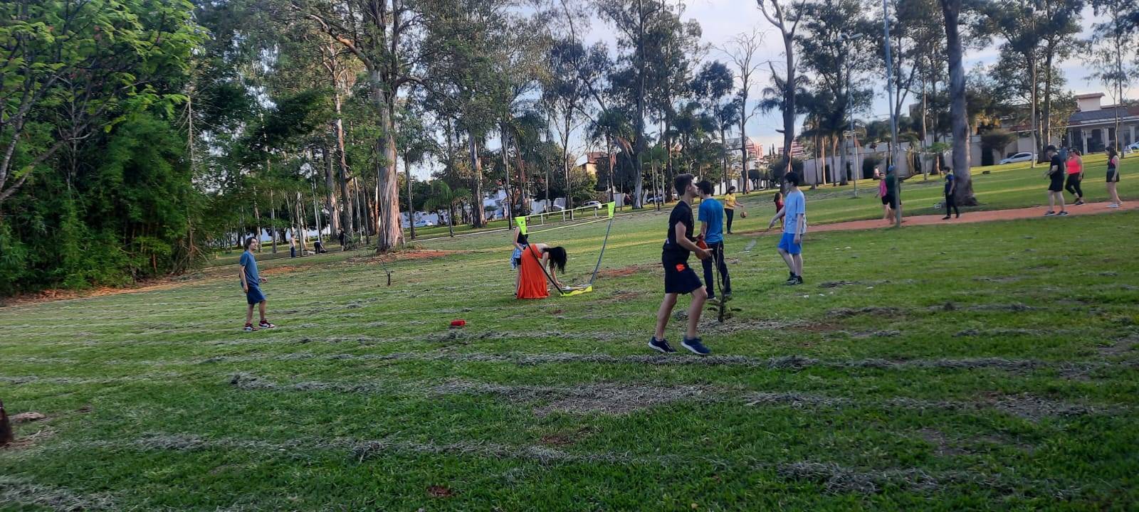 Rotary Club de São José do Rio Preto Integração, realizou picnic na Praça do vivendas para compartilhar vivência.