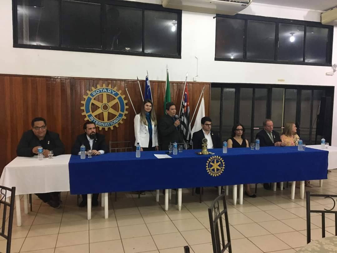 Jantar comemorativo da visita do casal governador do Distrito 4480 Gerson Januário e Rosângela - Rotary Club de Votuporanga Novas Gerações