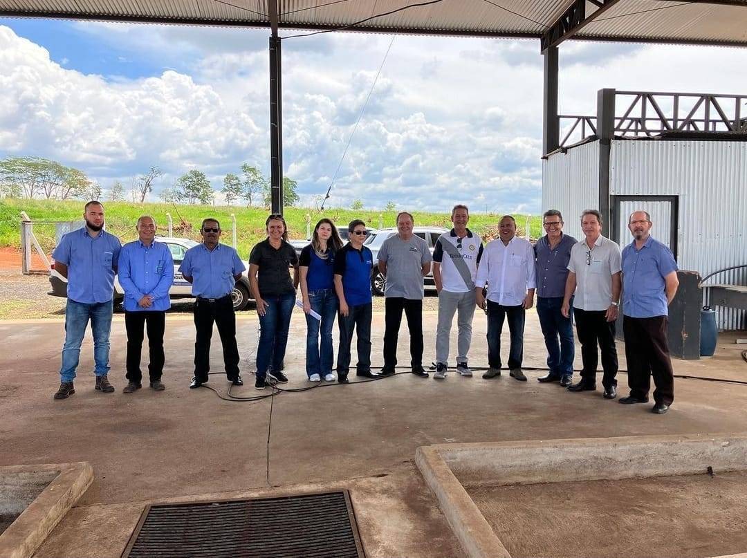 O Rotary Club de Votuporanga 8 de Agosto recebeu nesta sexta-feira, 2 de dezembro, a visita oficial do Gov. Gerson e sua esposa Rosangela