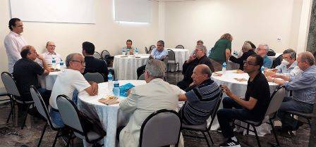 Reunião envolvendo os integrantes do Conselho de Administração da Associação do Fundo Distrital acontece em Assis