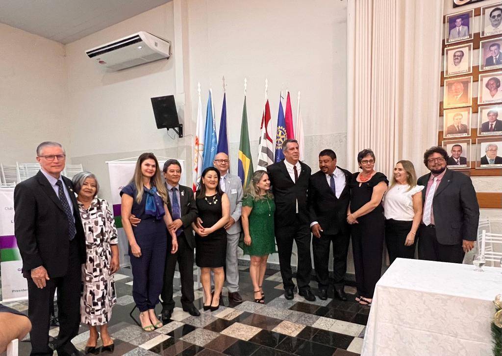 Santa Fé do Sul deu posse para 5 novos associados e 2 para a Casa da Amizade