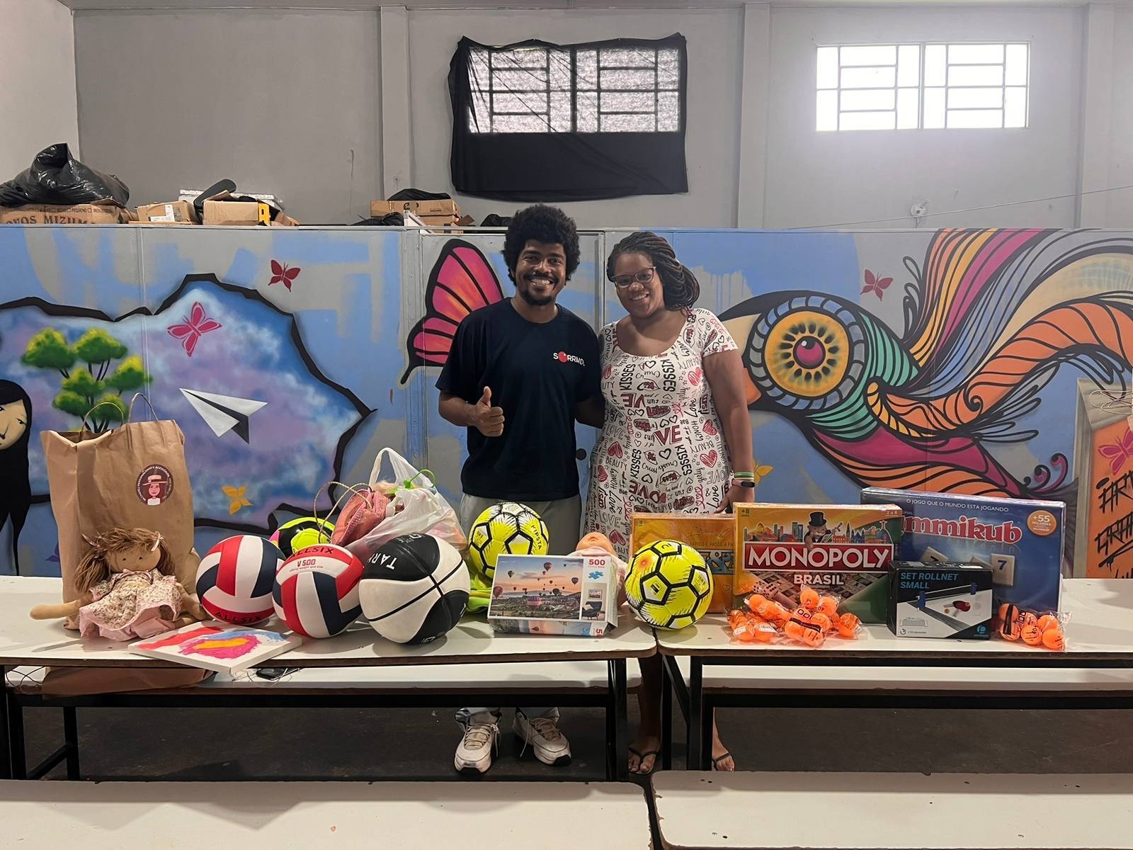 Rotary Club de São José do Rio Preto Integração entrega materiais esportivos e jogos educativos para projeto "Novo Mundo"