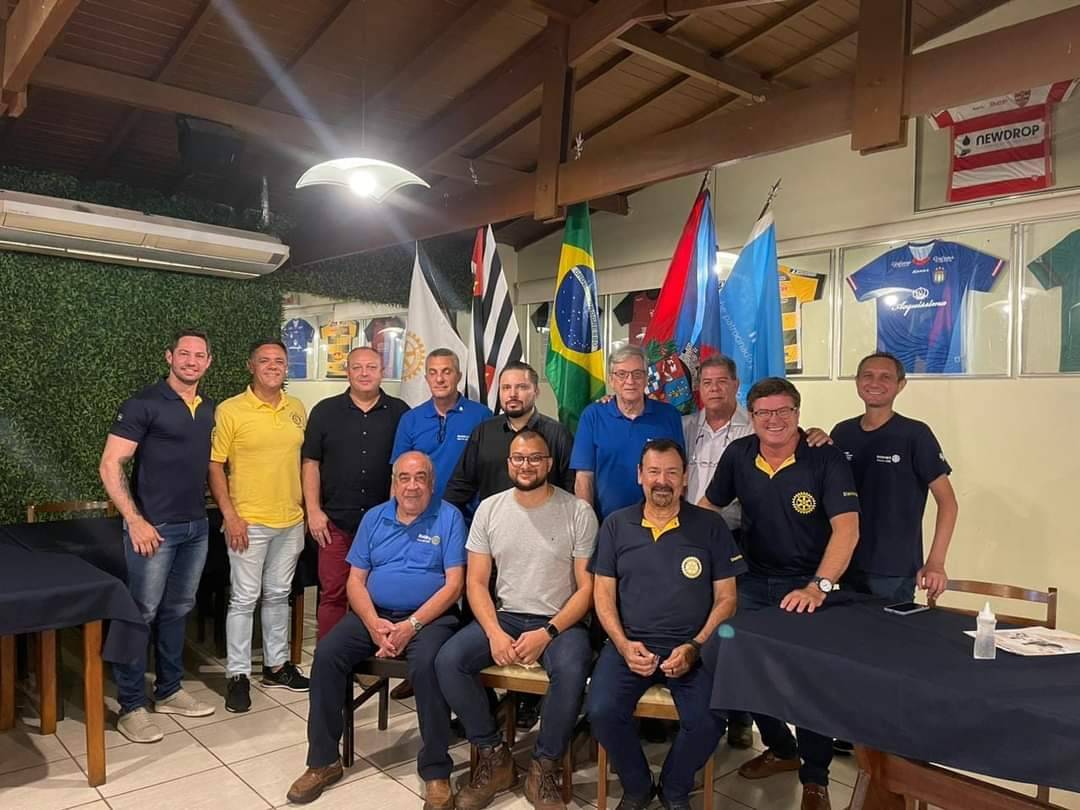 Rotary Club de Lins realizou mais uma reunião ordinária,  nesta quinta-feira,  dia 19