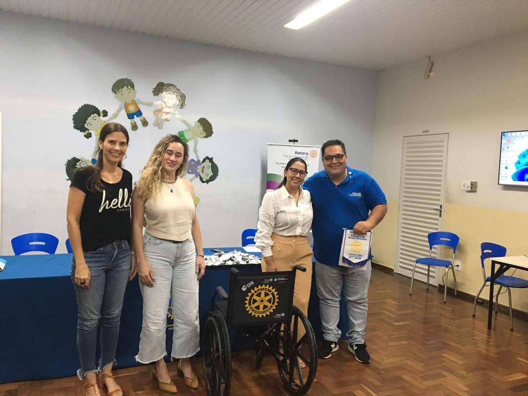 Reunião dessa quarta feira com entrega de uma cadeira de rodas para o Asilo São Vicente de Paulo de Votuporanga