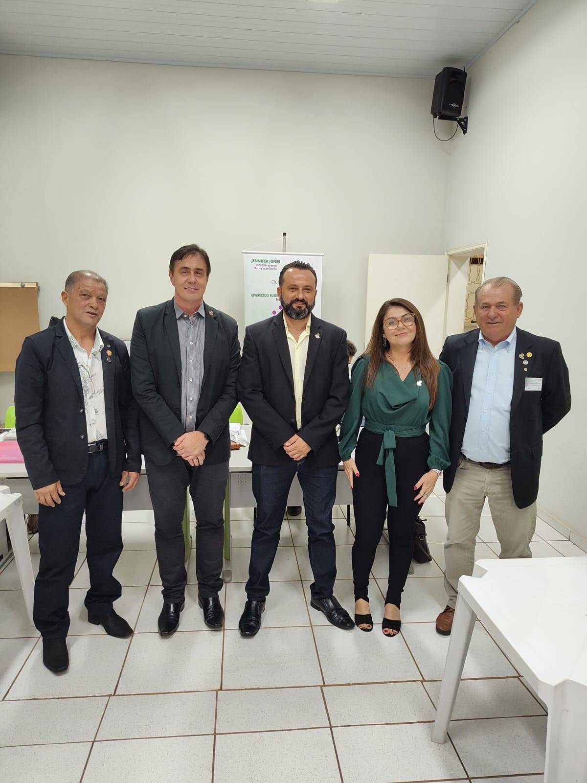 Texto do Gov. Gerson Januário:  Parabenizo o RC de Olímpia Integração, na pessoa do seu Pres. Furquim e do  Governador Assistente  Brasilino, com admissão  de mais 03 companheiros no Quadro Associativo do seu clube