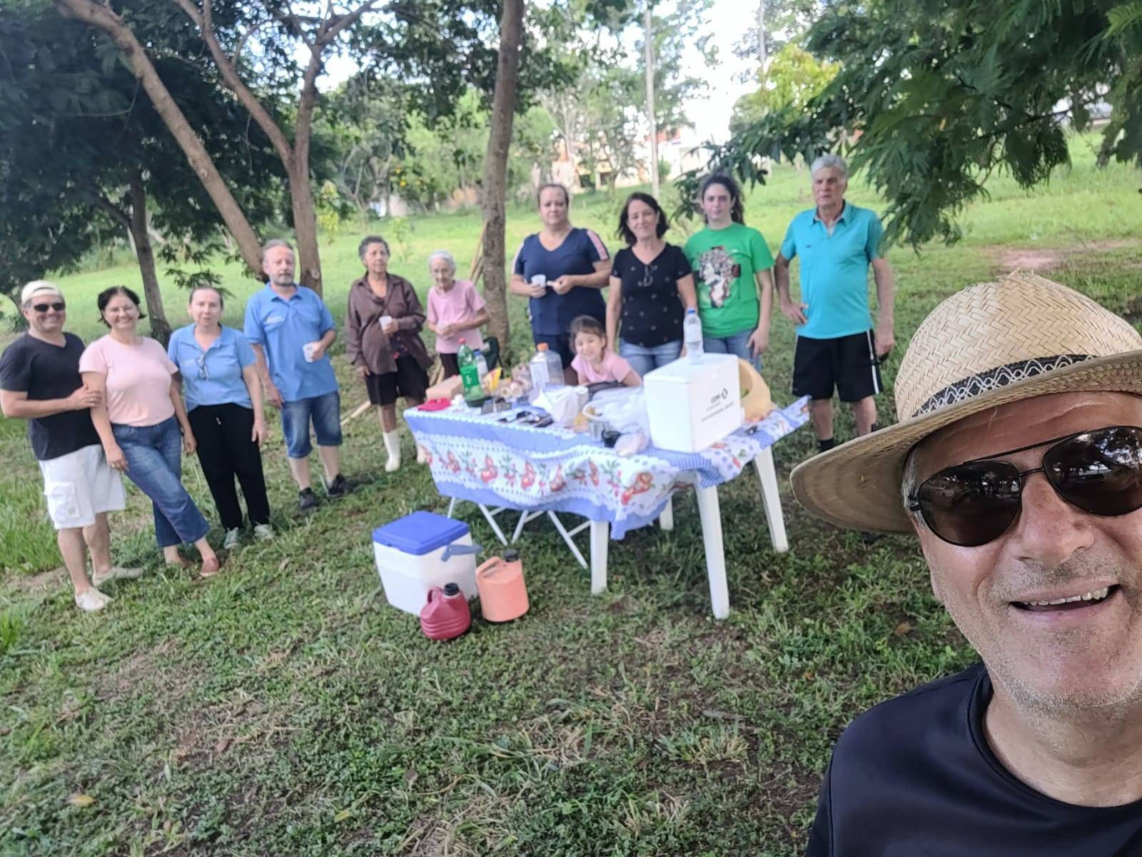  Rotary Club de Urupês Promove tarde recreativa com plantio de mudas