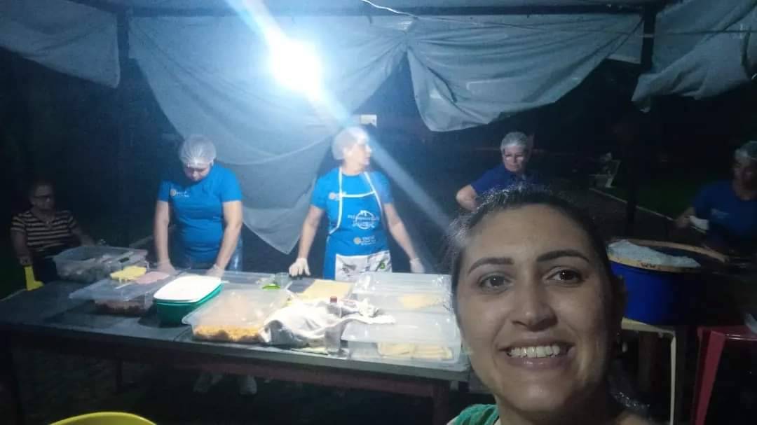 "Pastel na Praça da Matriz" em Nova Castilho