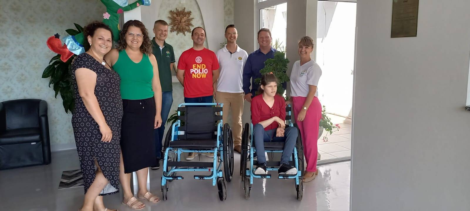 Entrega oficial das cadeiras