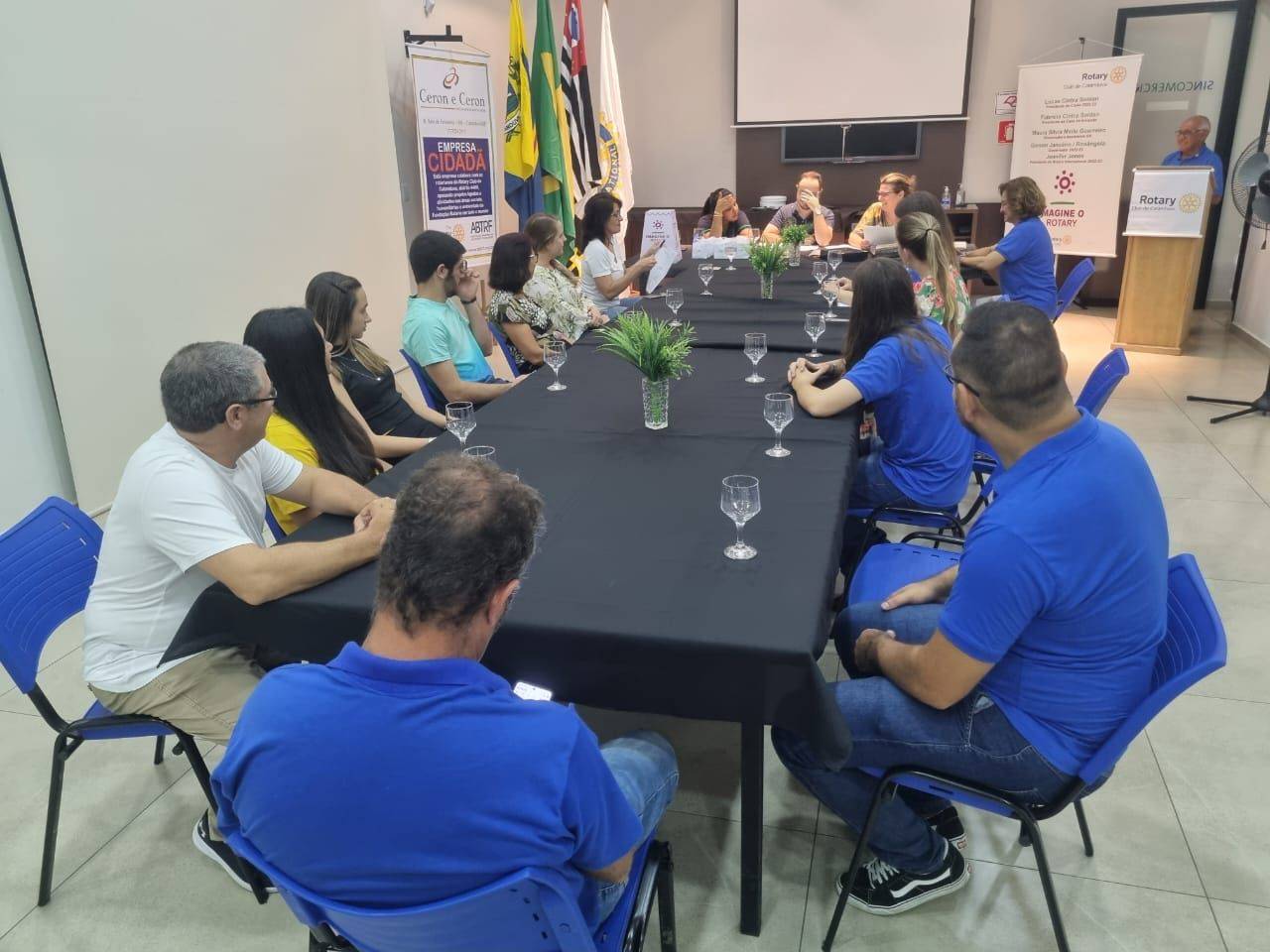 Rotary Club de Catanduva realiza 14ª Reunião Ordinária sob tema Mulher Você é Luz!