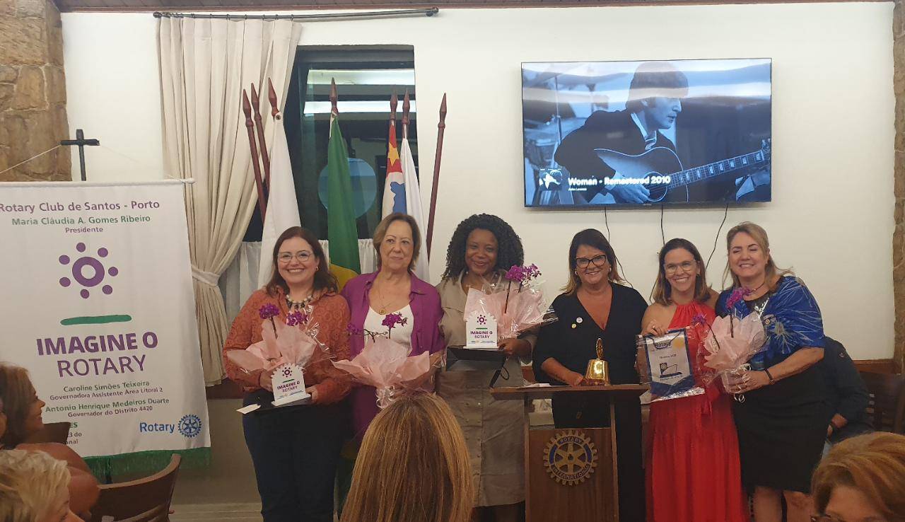 O conteúdo ficou por conta das facilitadoras especializadas nas causas e direitos das mulheres